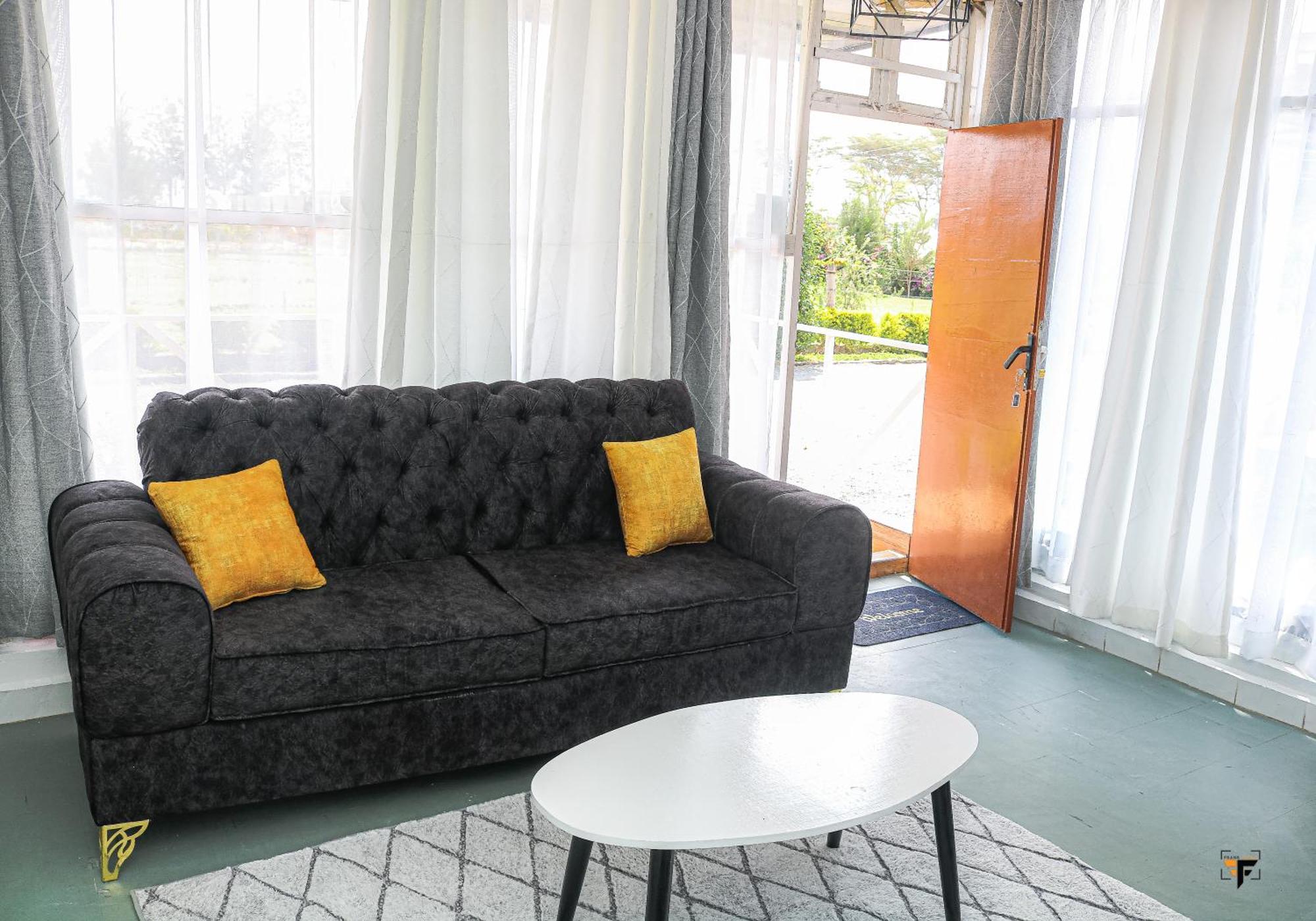 Lakewalk Cabin ไนวาชา ภายนอก รูปภาพ